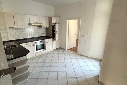 Schöne freundliche 3-R-Wohnung im 2.OG. BLK. ca.71 m² in Magdeburg- Sudenburg mit EBK. zu vermieten.